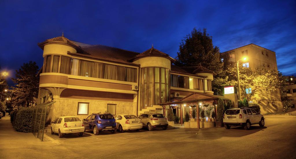 Boutique Vila Paradis デヴァ エクステリア 写真